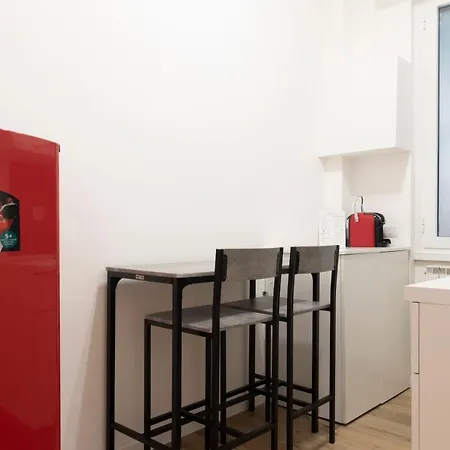 Apartment Chic 